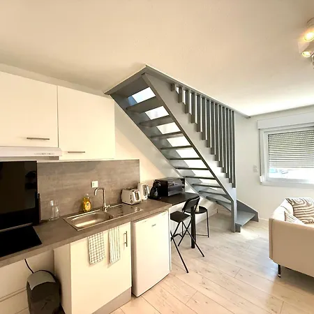 Calme Parking Apartment *